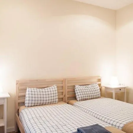 Piquer Apartment